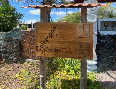 Letrero rancho Frontier